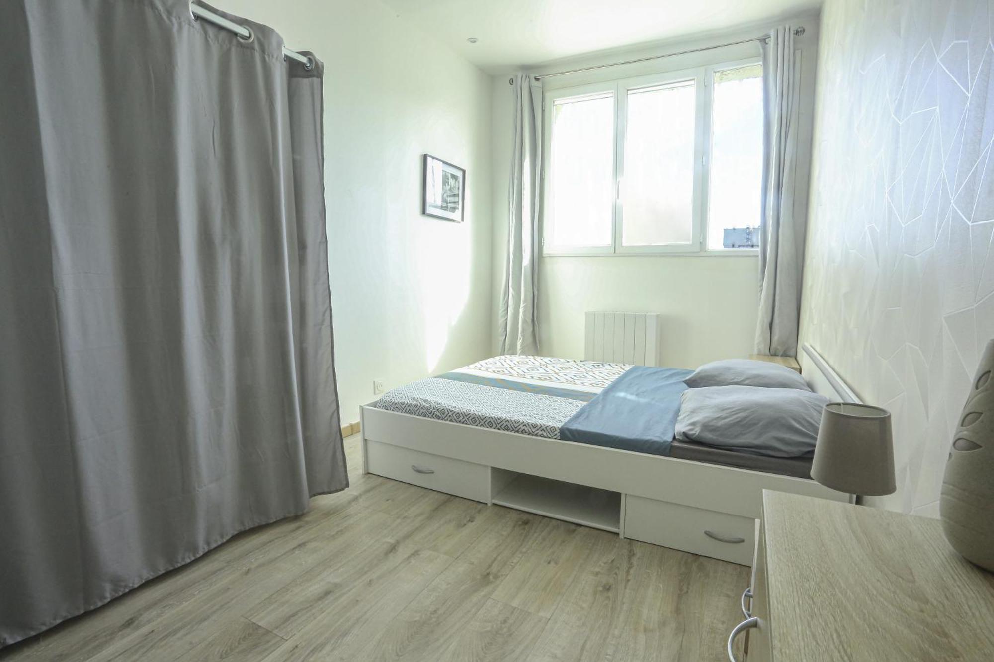 Elegant Appartement Bord De Seine Монтро-фот-Йон Екстер'єр фото